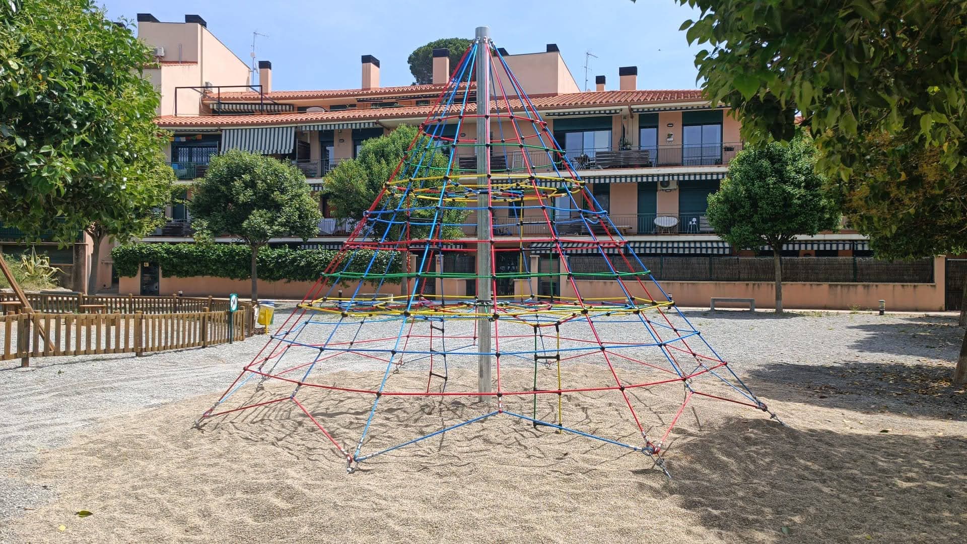 Parcs infantils per a ajuntaments